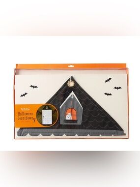 NIB My Minds Eye Countdown To Halloween Canvas Pocket Advent Calendar